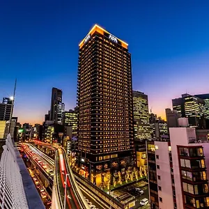 Apa & Umeda Eki Tower 3* Osaca