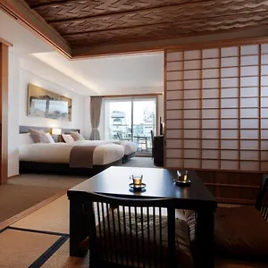 Hana-touro Gion Giappone
